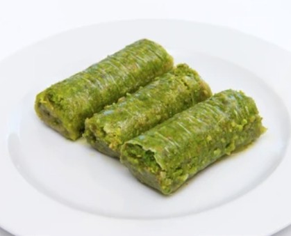 Her Lokmada Mutluluk 500 Gr Fıstık Sarma pasta